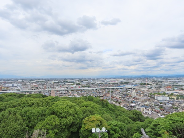 小牧城から西方向の眺め。